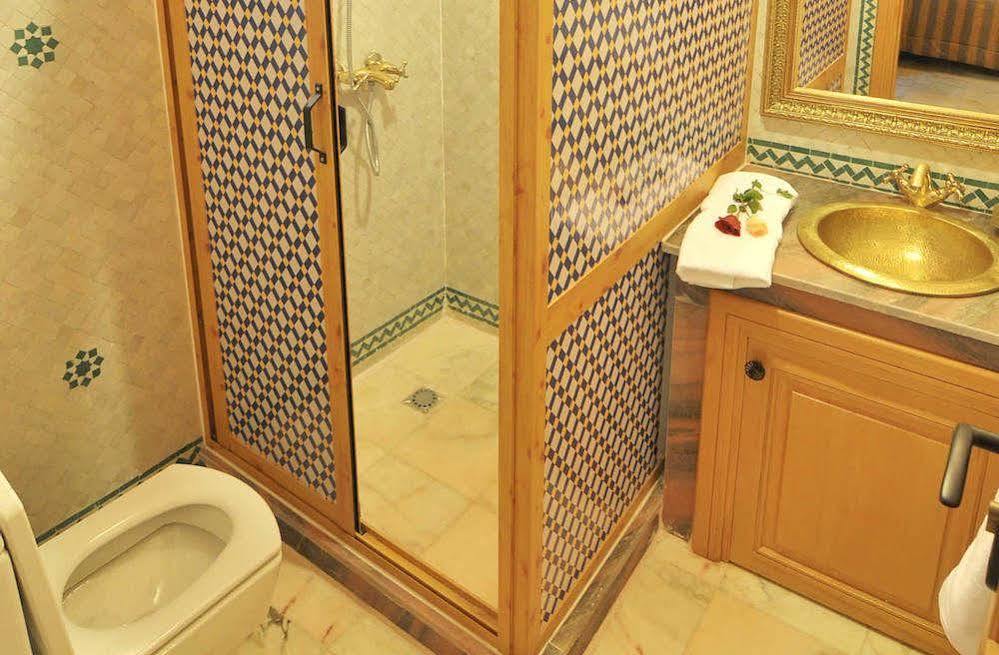 Hotel Dar Al Madina Al Kadima à Fès Extérieur photo